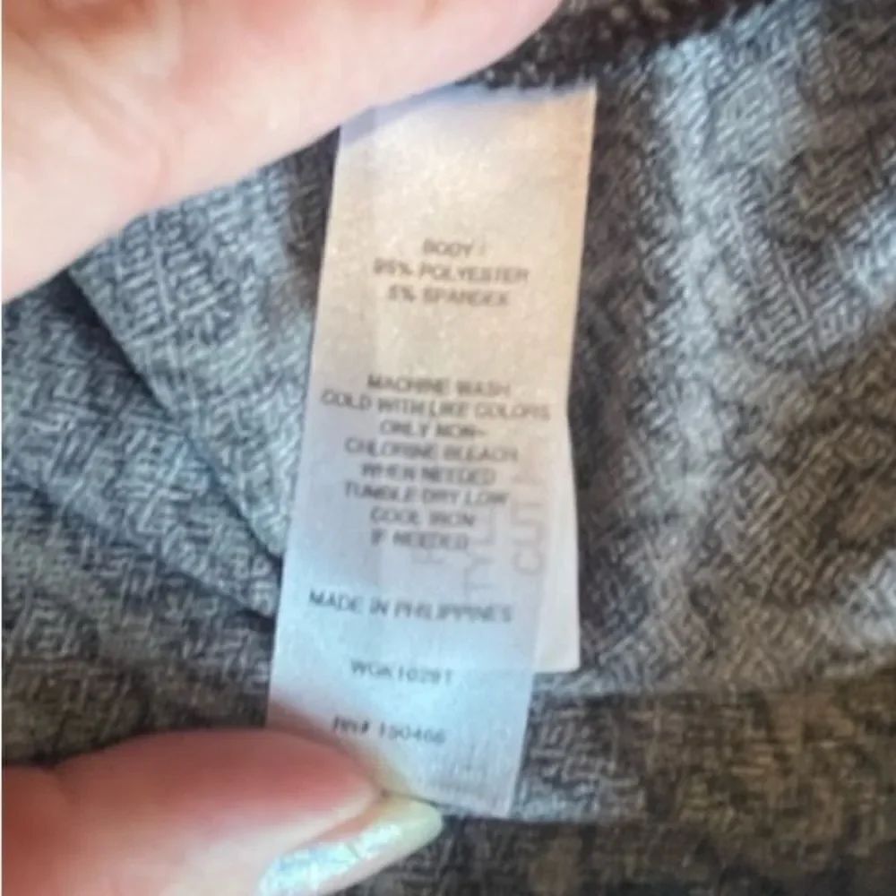 STITCH FIX Mock Neck Knit Tank! - Picture 15 of 15